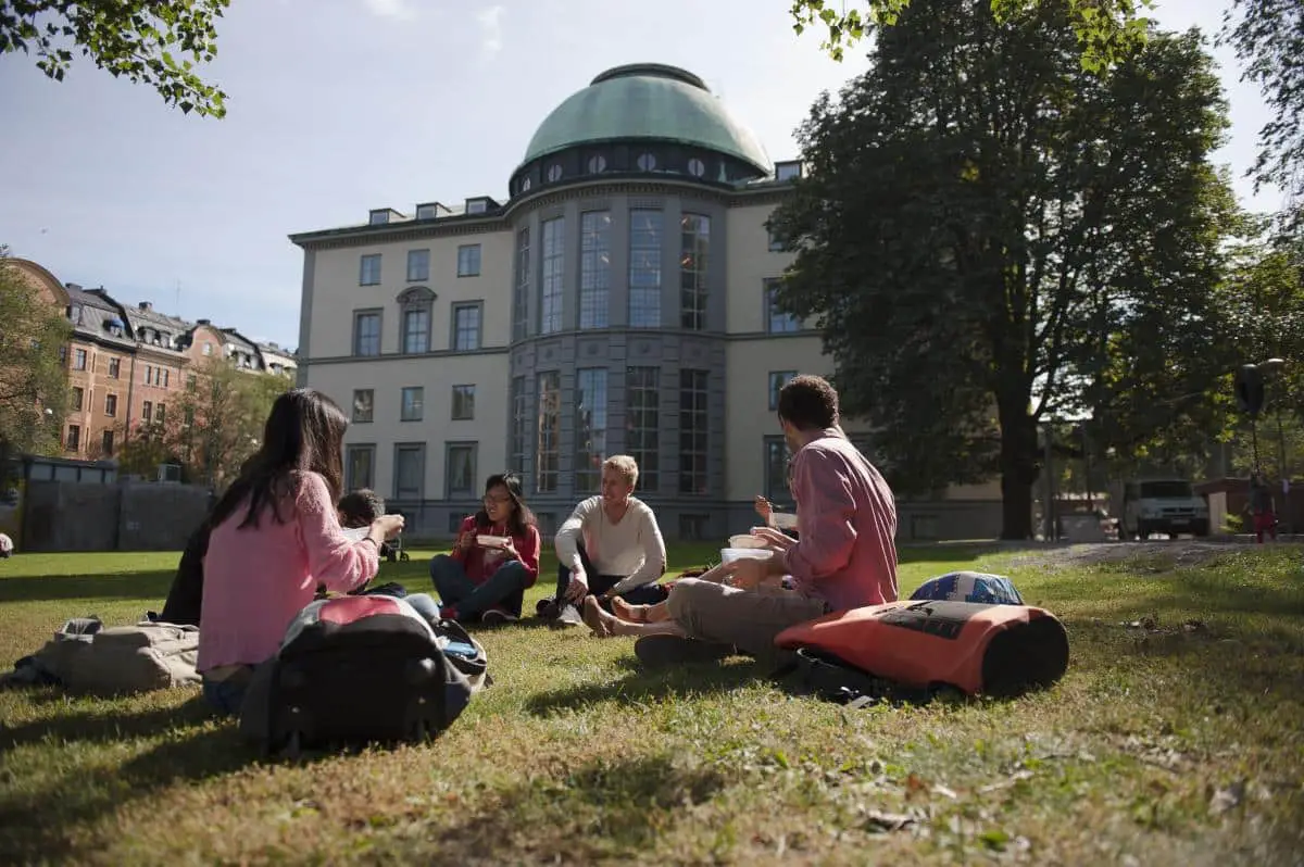 Bourse Double Master Sciences Po et King's College France 